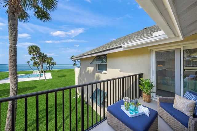 4660 OCEAN BOULEVARD E2, Sarasota, FL 34242