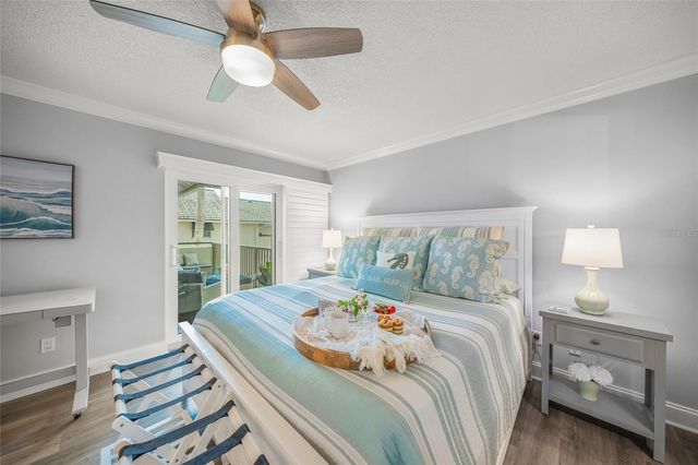 4660 OCEAN BOULEVARD E2, Sarasota, FL 34242