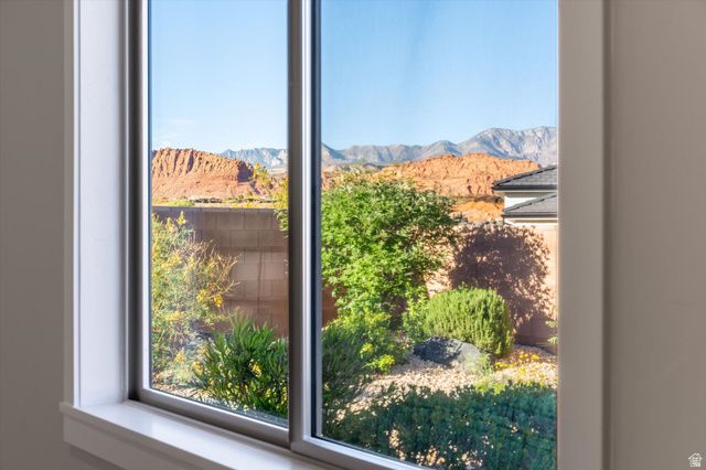 2782 BELLA SOL DR, Santa Clara, UT 84765