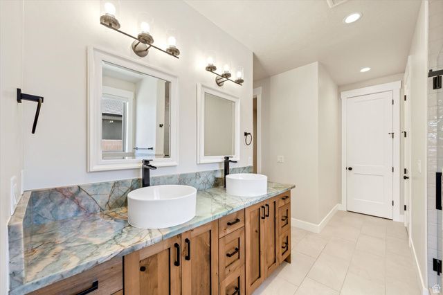 2782 BELLA SOL DR, Santa Clara, UT 84765