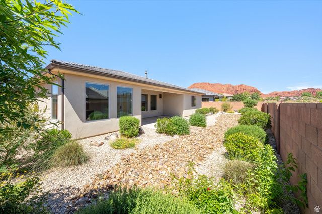 2782 BELLA SOL DR, Santa Clara, UT 84765