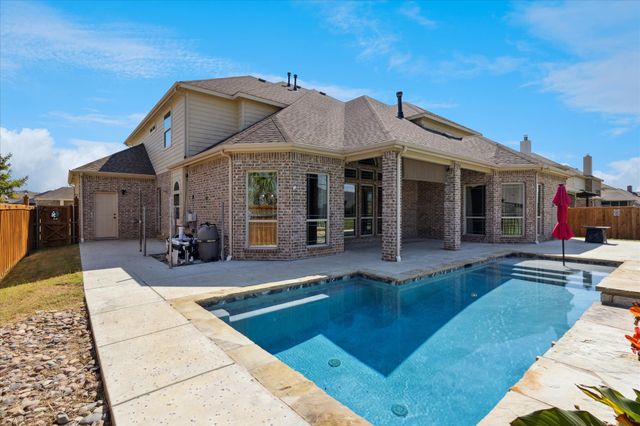 7243 Orillo, Grand Prairie, TX 75054