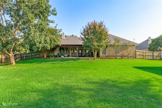 307 Tealwood Drive, Bossier City, LA 71111