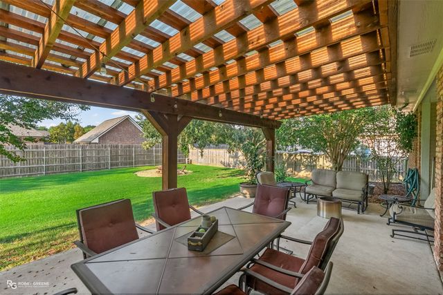 307 Tealwood Drive, Bossier City, LA 71111