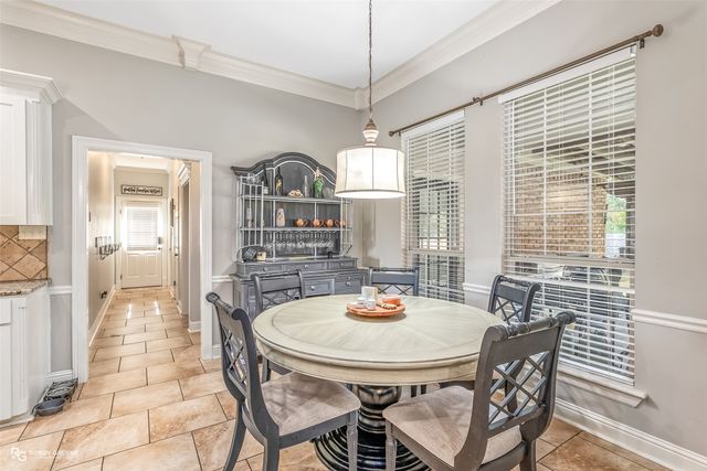 307 Tealwood Drive, Bossier City, LA 71111