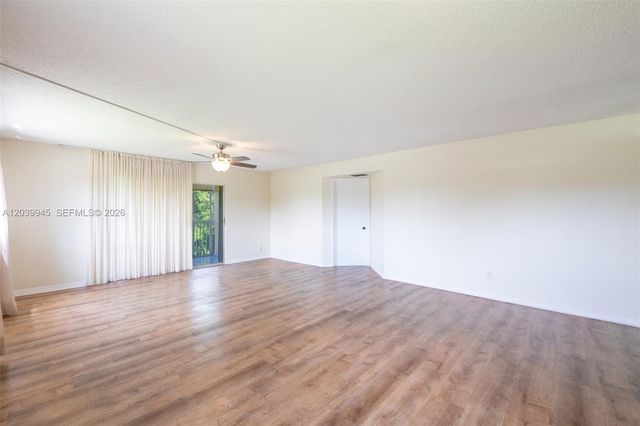 500 SW 130th Ter 301A, Pembroke Pines, FL 33027