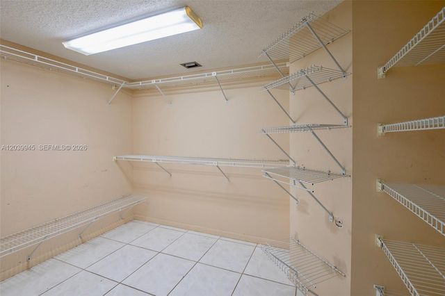 500 SW 130th Ter 301A, Pembroke Pines, FL 33027