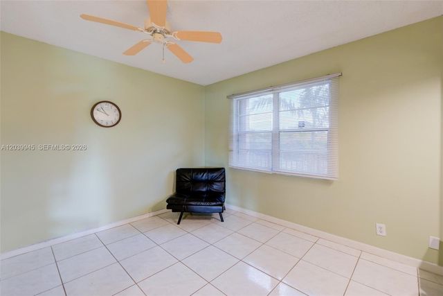 500 SW 130th Ter 301A, Pembroke Pines, FL 33027
