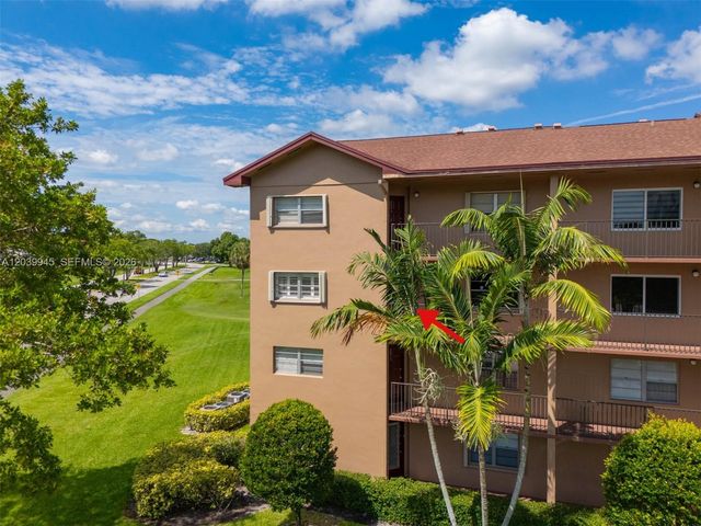 500 SW 130th Ter 301A, Pembroke Pines, FL 33027