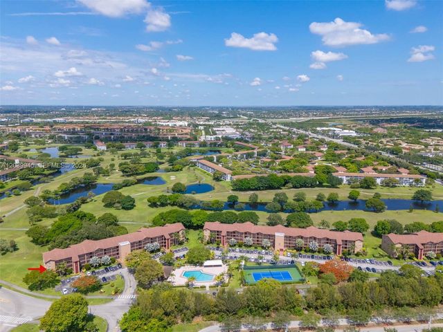 500 SW 130th Ter 301A, Pembroke Pines, FL 33027