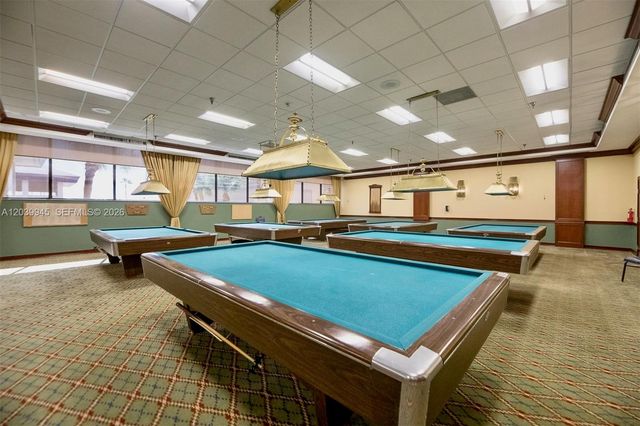 500 SW 130th Ter 301A, Pembroke Pines, FL 33027