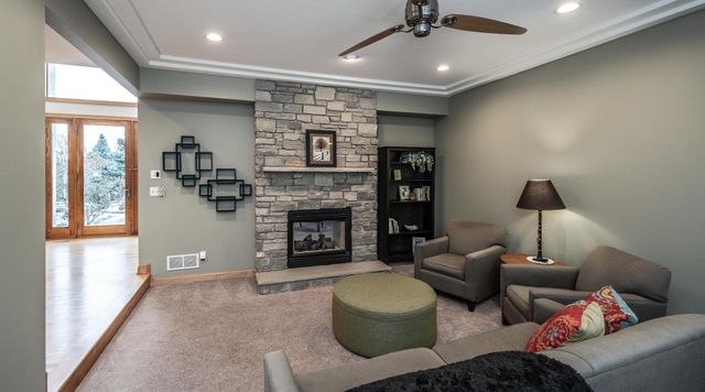 18220 Jaguar Path, Lakeville, MN 55044