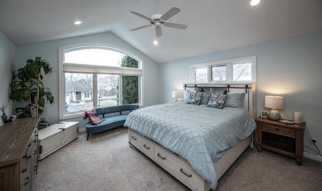 18220 Jaguar Path, Lakeville, MN 55044