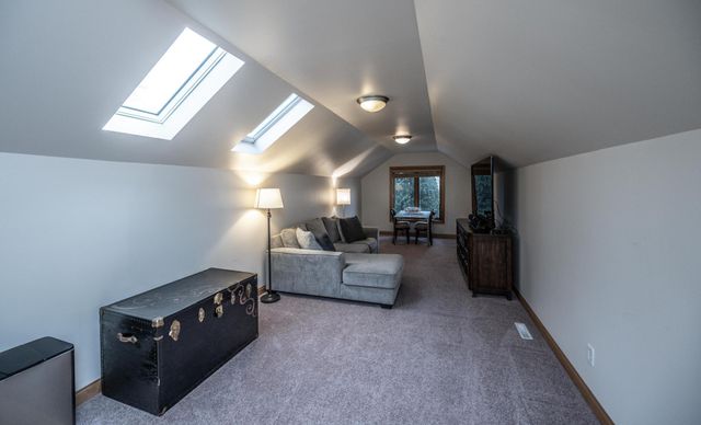 18220 Jaguar Path, Lakeville, MN 55044