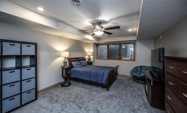 18220 Jaguar Path, Lakeville, MN 55044