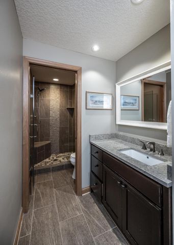 18220 Jaguar Path, Lakeville, MN 55044