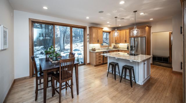 18220 Jaguar Path, Lakeville, MN 55044