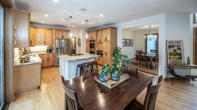 18220 Jaguar Path, Lakeville, MN 55044