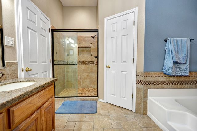 8645 Duke Ave, Odessa, TX 79765