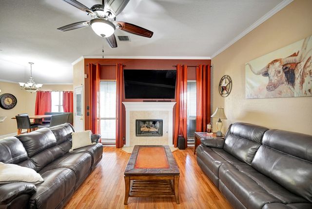 8645 Duke Ave, Odessa, TX 79765