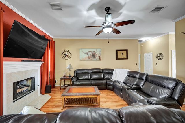 8645 Duke Ave, Odessa, TX 79765