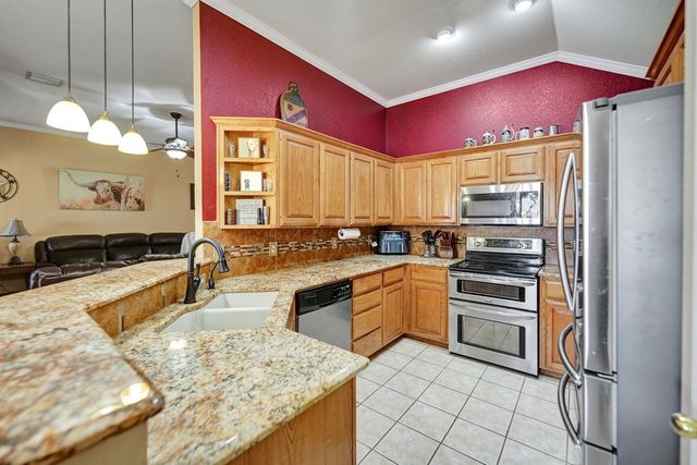 8645 Duke Ave, Odessa, TX 79765