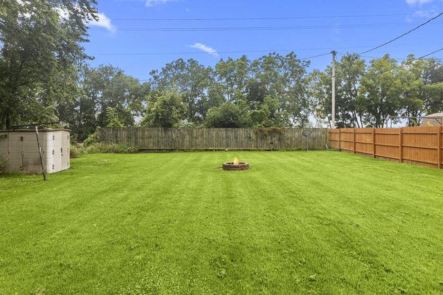 1126 E Wisconsin STREET, Delavan, WI 53115