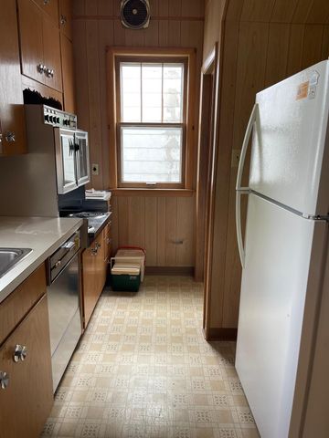 512 9th Avenue SW, Austin, MN 55912