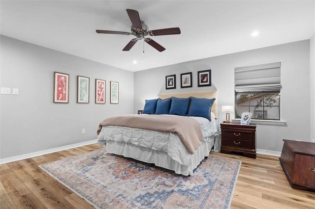 1050 Regal Drive, Mobile, AL 36609