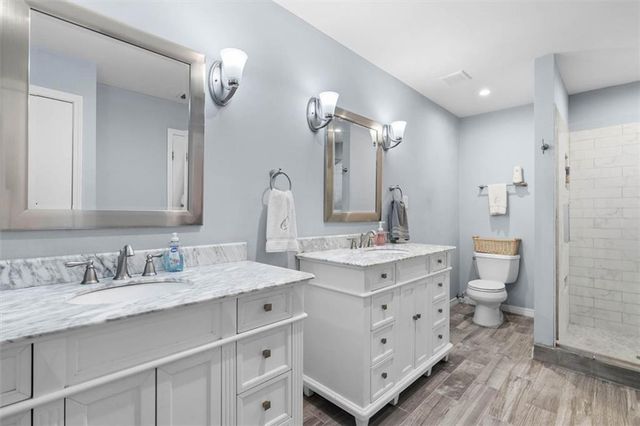 1050 Regal Drive, Mobile, AL 36609