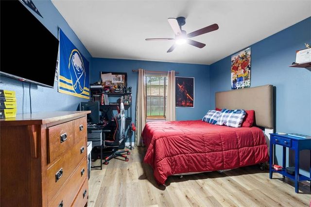 1050 Regal Drive, Mobile, AL 36609