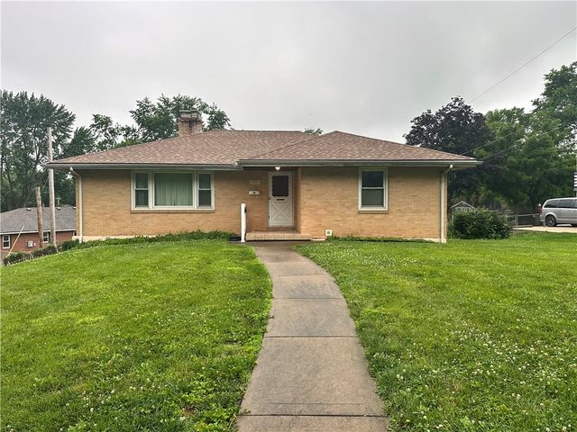 2020 S Pearl Street, Independence, MO 64055