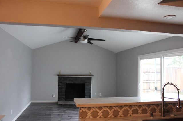 9372 Snowbird Way, Sacramento, CA 95826