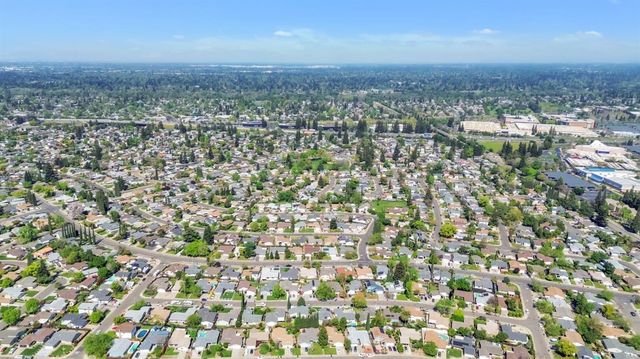 9372 Snowbird Way, Sacramento, CA 95826