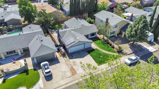 9372 Snowbird Way, Sacramento, CA 95826