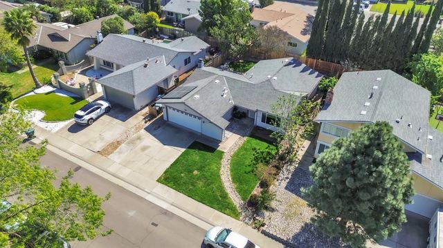 9372 Snowbird Way, Sacramento, CA 95826