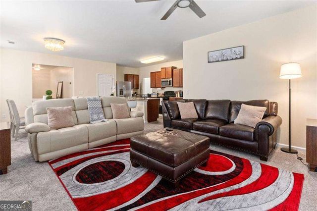 2896 S Hills, Riverdale, GA 30296