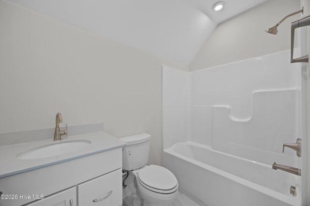 4052 Smoked Maple Drive 48, Leland, NC 28451