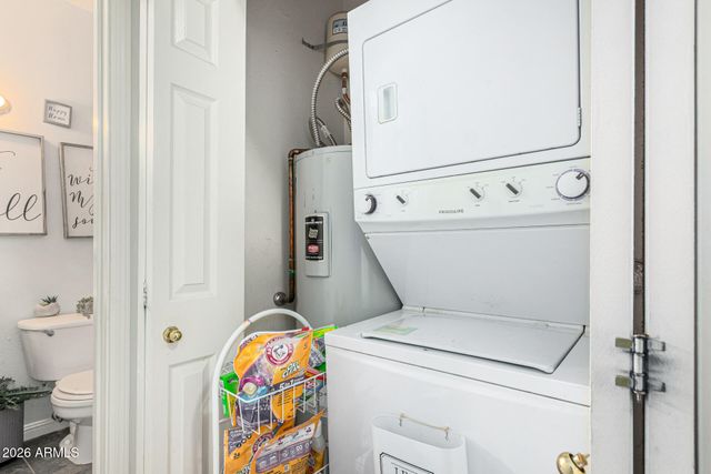 2801 N LITCHFIELD Road 51, Goodyear, AZ 85395