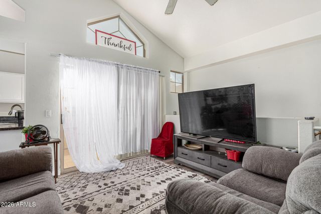 2801 N LITCHFIELD Road 51, Goodyear, AZ 85395