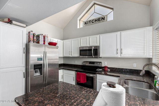 2801 N LITCHFIELD Road 51, Goodyear, AZ 85395