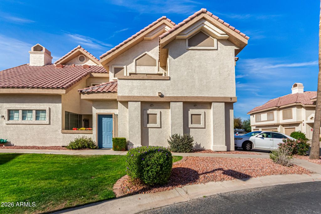 2801 N LITCHFIELD Road 51, Goodyear, AZ 85395