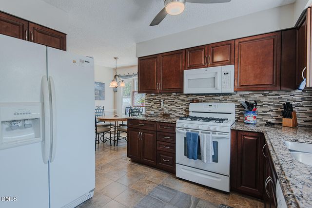 816 Cornwallis Drive, Burlington, NC 27215