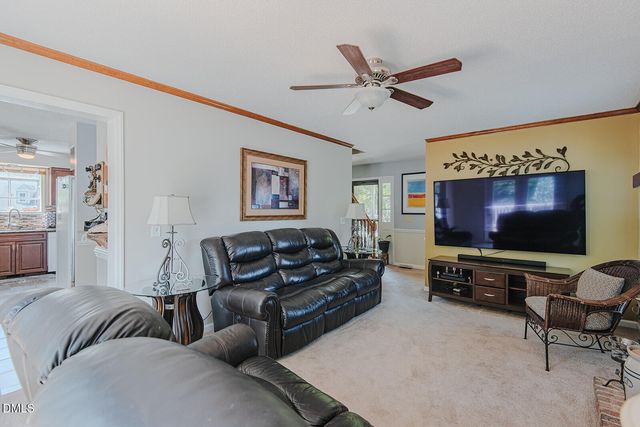 816 Cornwallis Drive, Burlington, NC 27215
