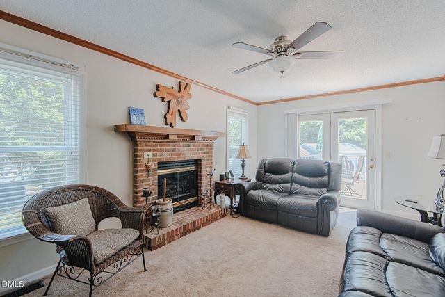 816 Cornwallis Drive, Burlington, NC 27215