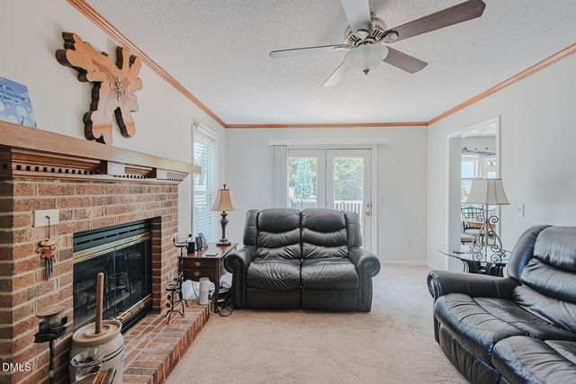 816 Cornwallis Drive, Burlington, NC 27215