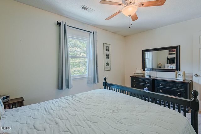 816 Cornwallis Drive, Burlington, NC 27215