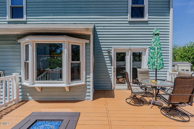 816 Cornwallis Drive, Burlington, NC 27215