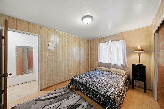 8233 Short Rd, Sacramento, CA 95828