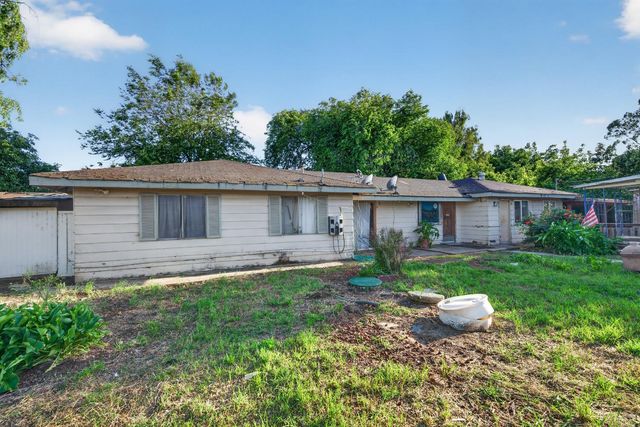 8233 Short Rd, Sacramento, CA 95828
